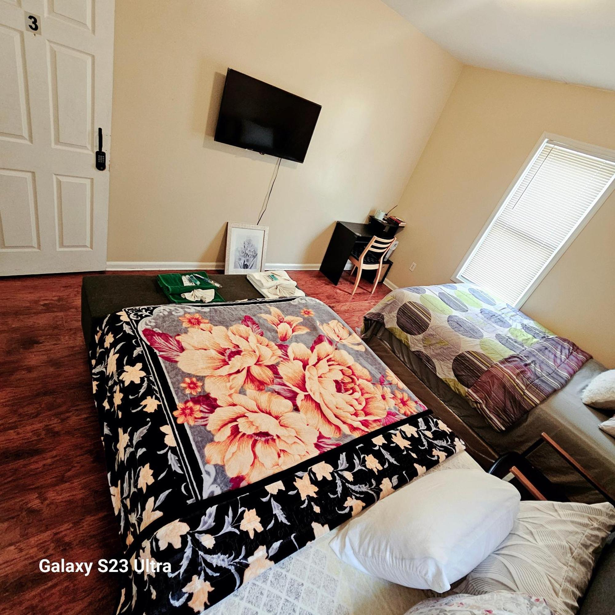 Divine Villa & Resorts Guest House - 283 Lehigh Ave Newark Oda fotoğraf